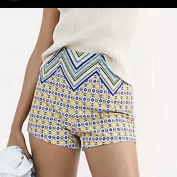 Anthropologie Maeve shorts 🎉Host Pick X2 🎉 - Picture 3 of 8